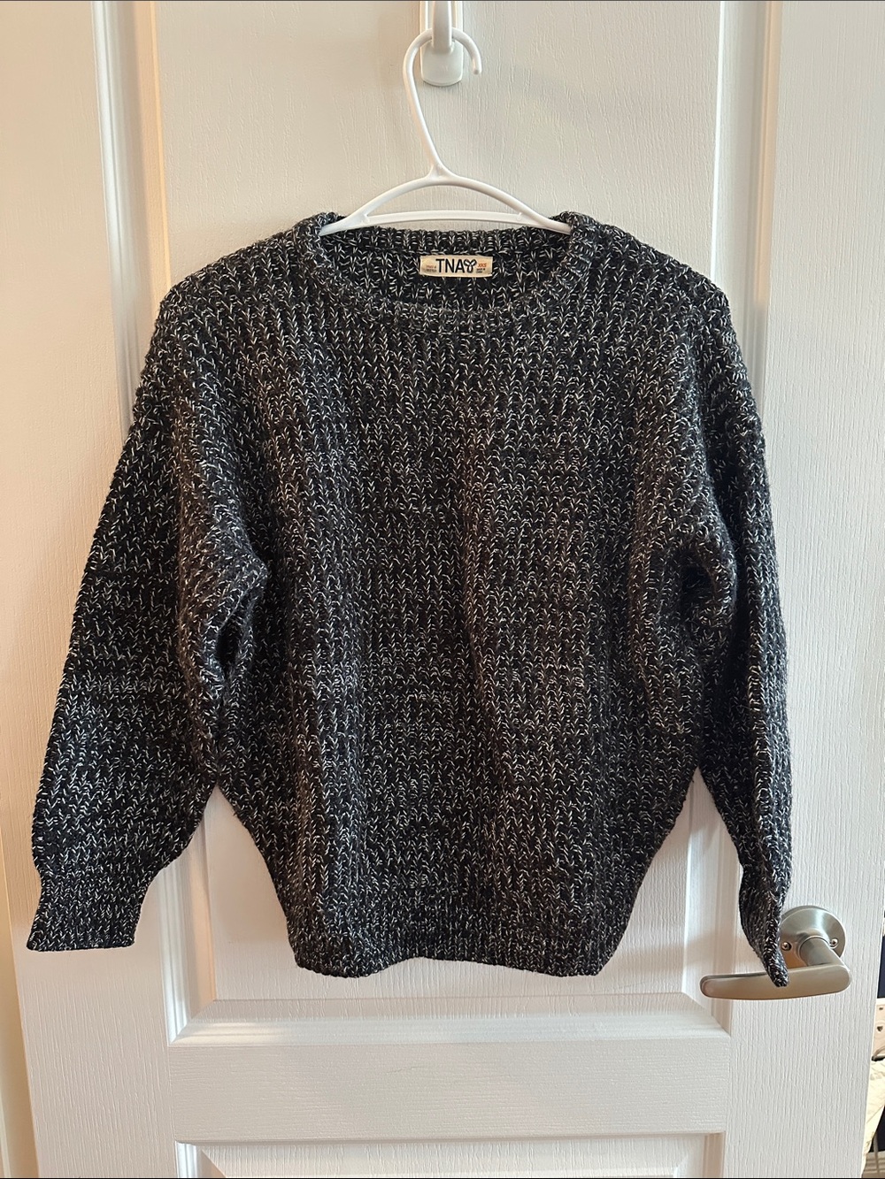 Aritzia TNA wool and cashmere blend long sleeve sweater